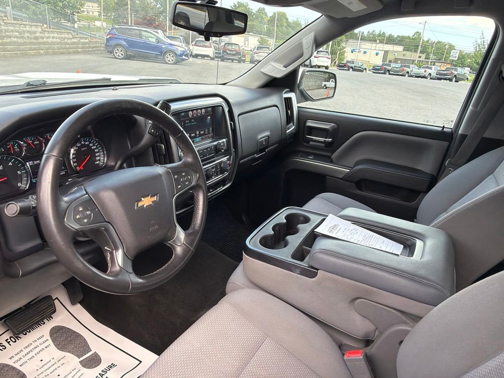 chevrolet silverado 1500 2016 3GCUKREH9GG247988 image chevrolet silverado 1500 2016 3GCUKREH9GG247988 image
